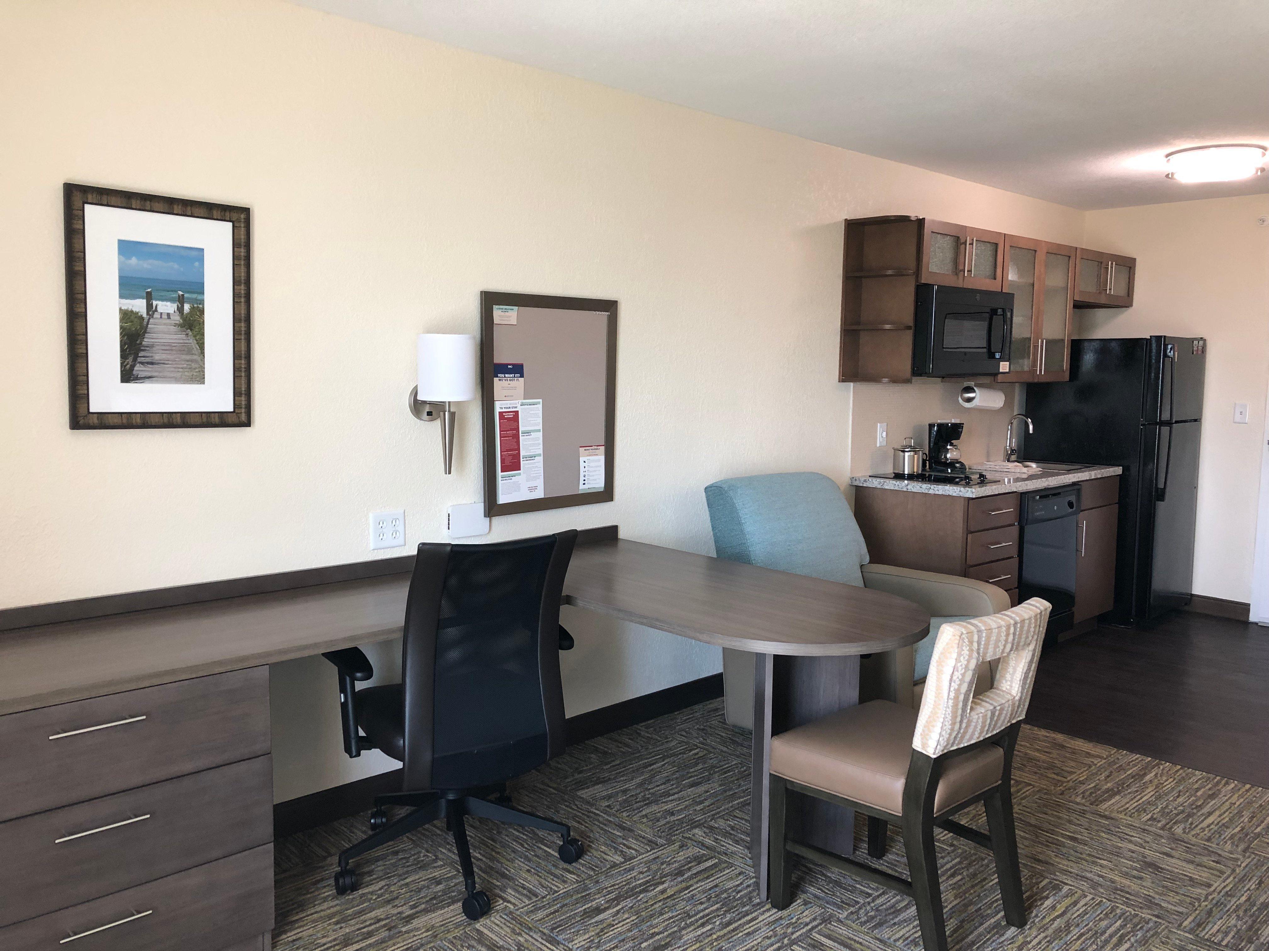 Candlewood - Panama Pier Park By Ihg Panama City Beach