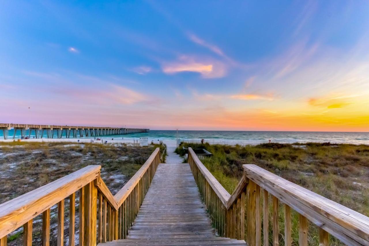 Tidewater 2714 Hotel