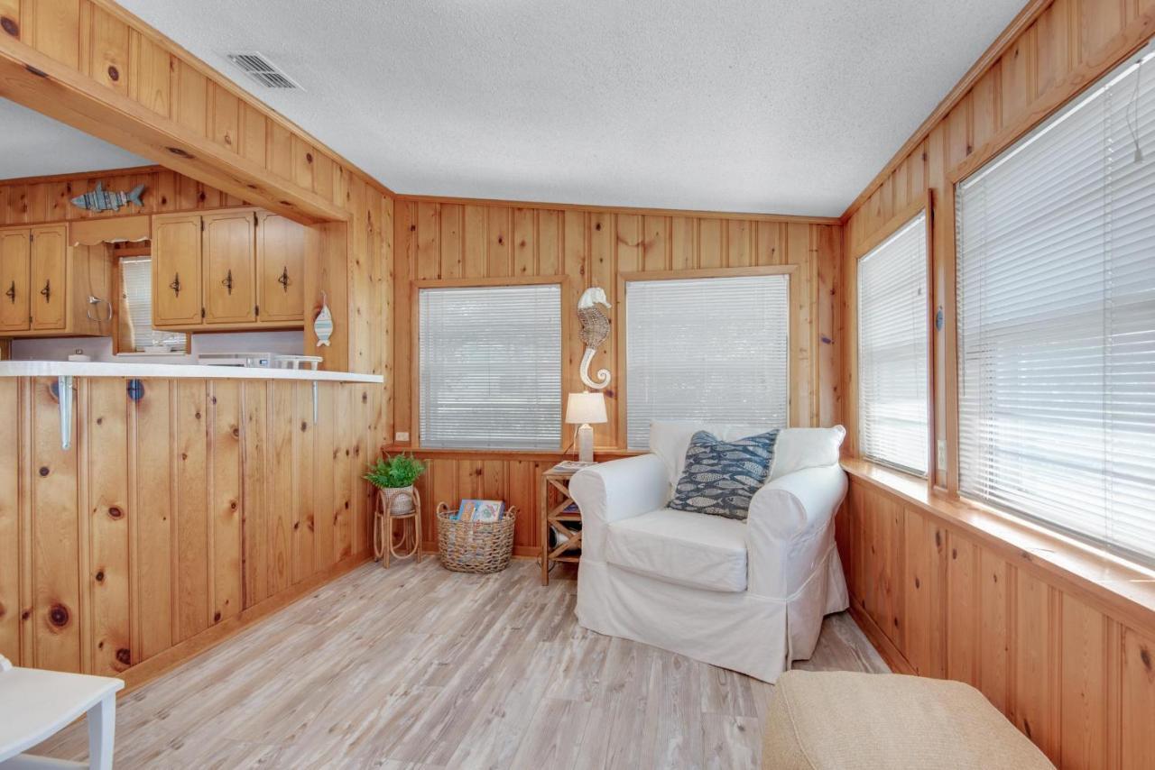 Retro Bungalow Panama City Beach