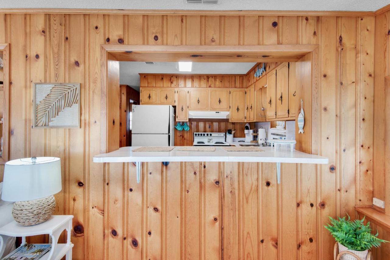 Retro Bungalow *
