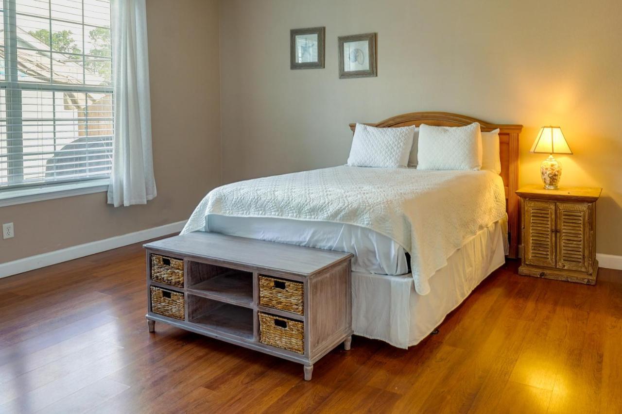 Pet-friendly Panama Near Beaches! * Panama City Beach