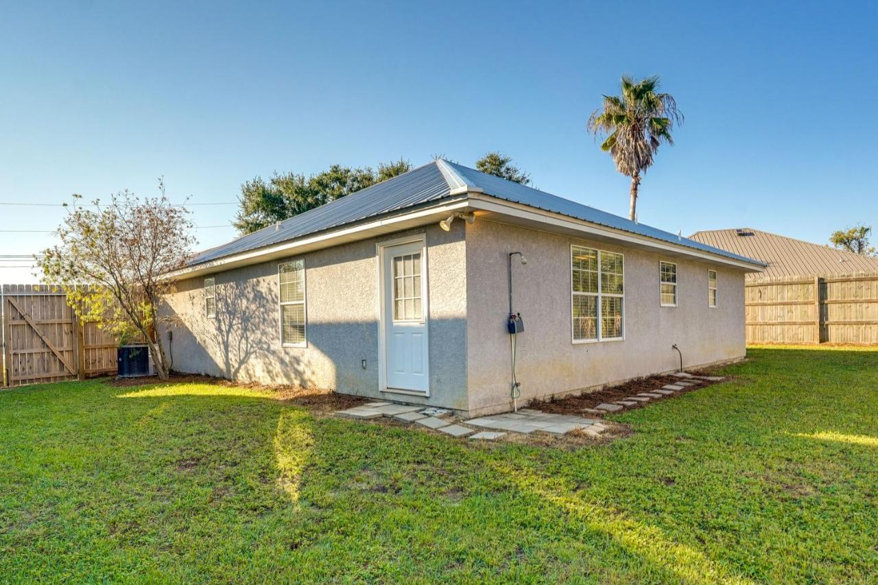 Family-friendly Pcb Vacation Rental, Walk To Holiday home *