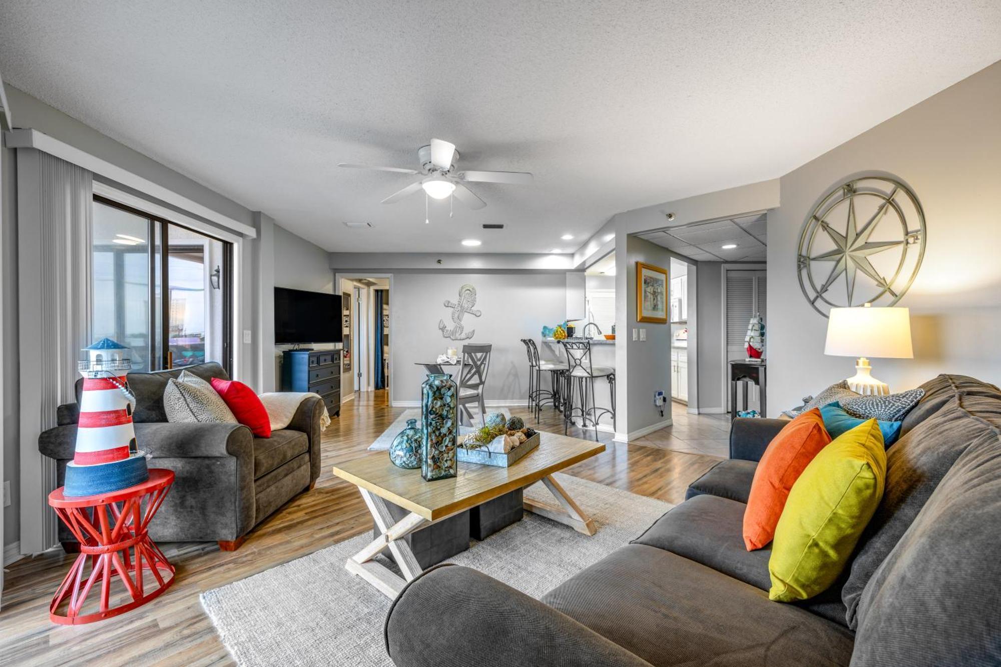 The At St Thomas 1210b - Perfect Affordable Getaway Panama City Beach
