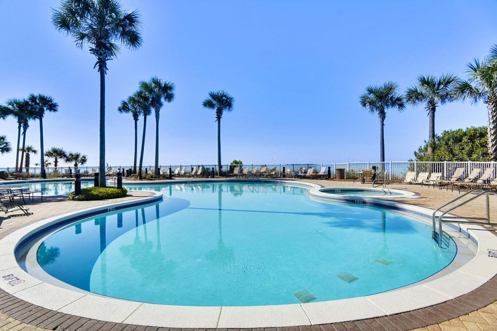 Grand Panama #405-2 By Book That Holiday home *