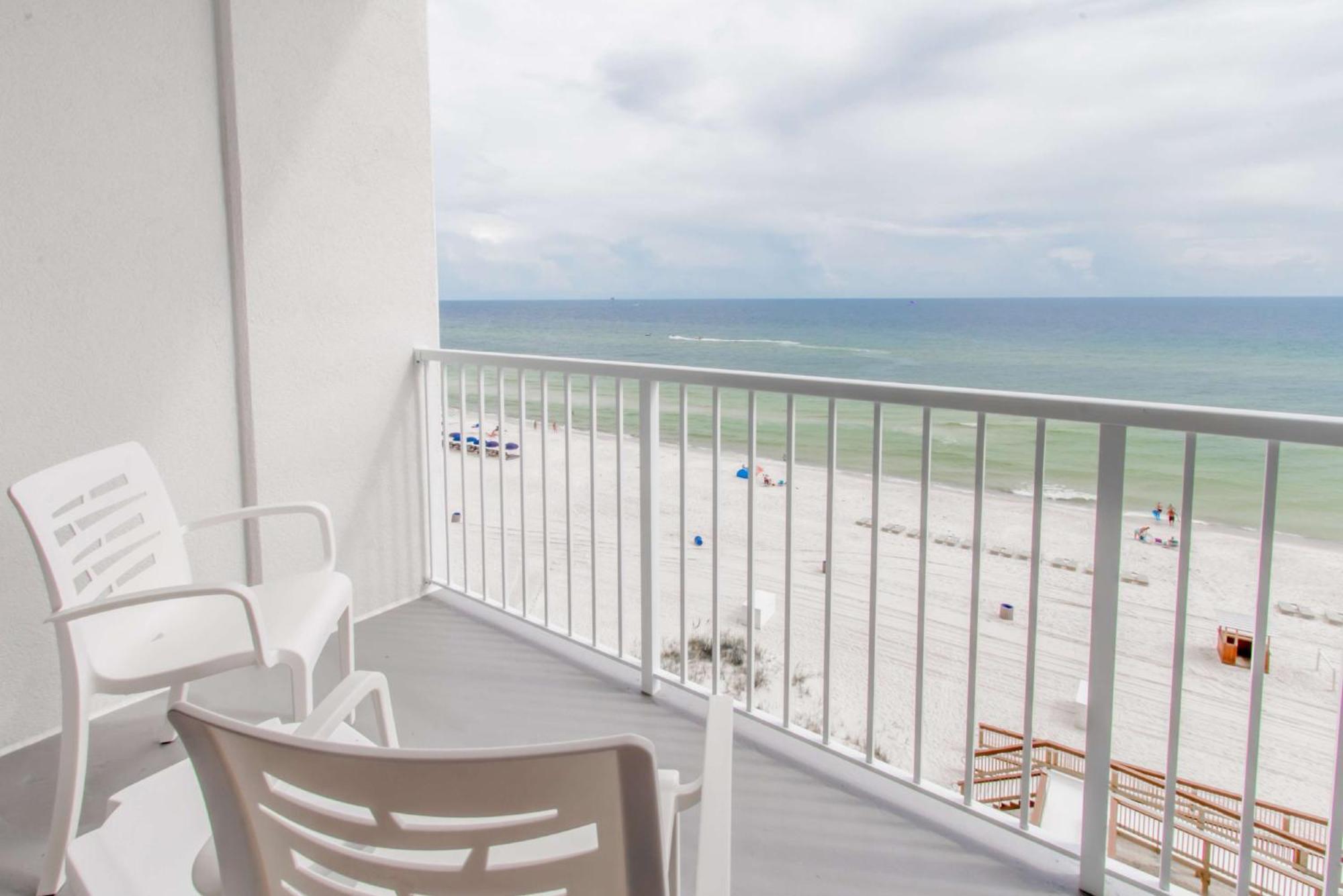 Hampton & Panama Beach-beachfront 3*