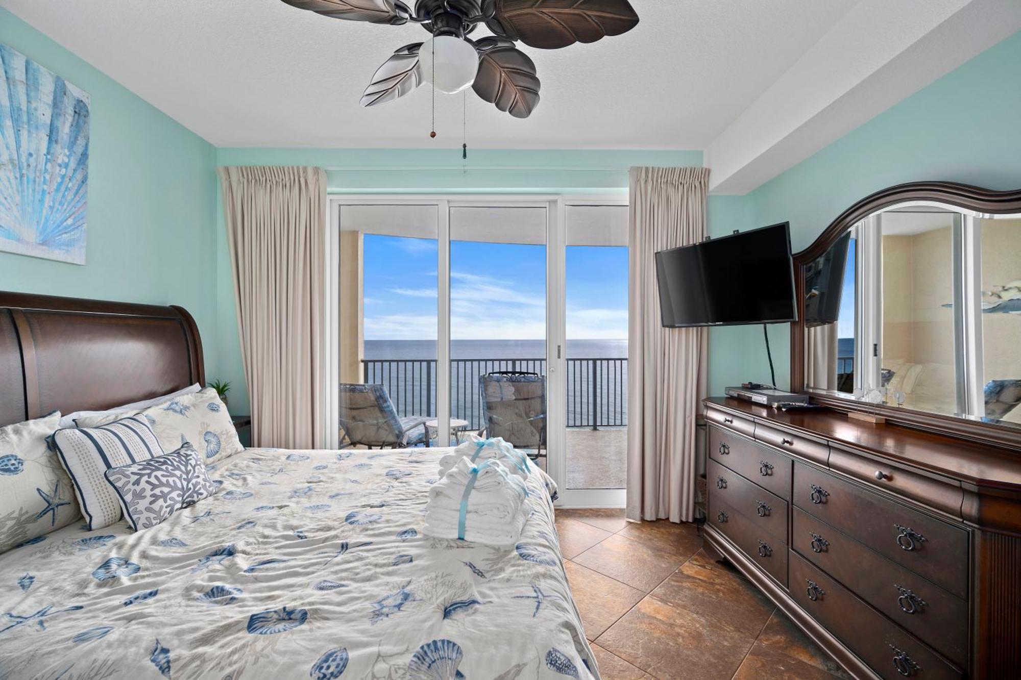 Luxurious Ocean - Gulf Front Paradise With Views! Panama City Beach