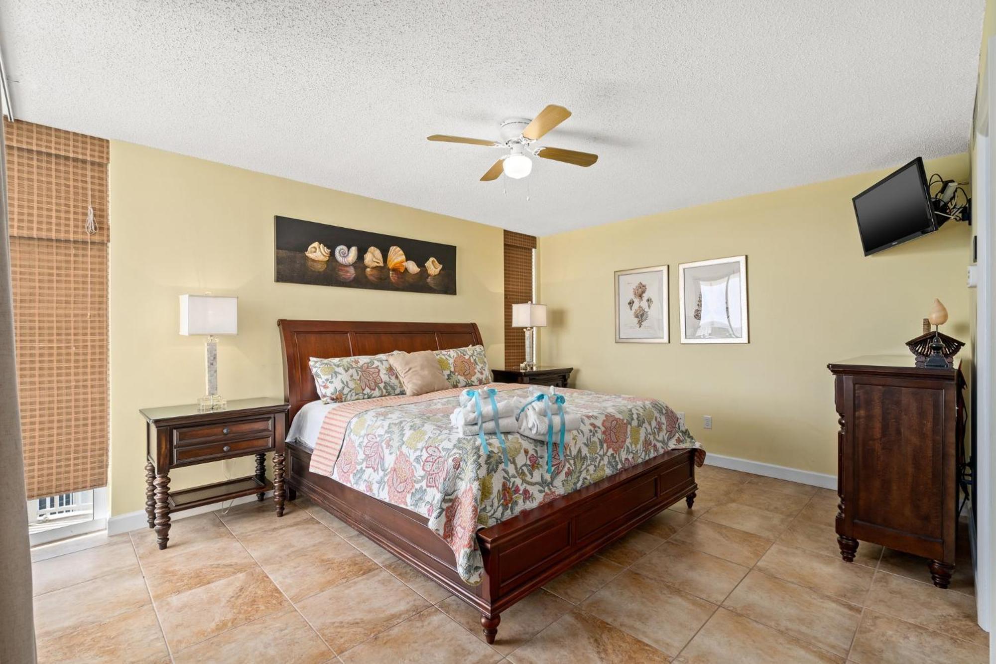 Beautiful Long Unit 1-1206! Two Gulf Masters! Holiday home Panama City Beach