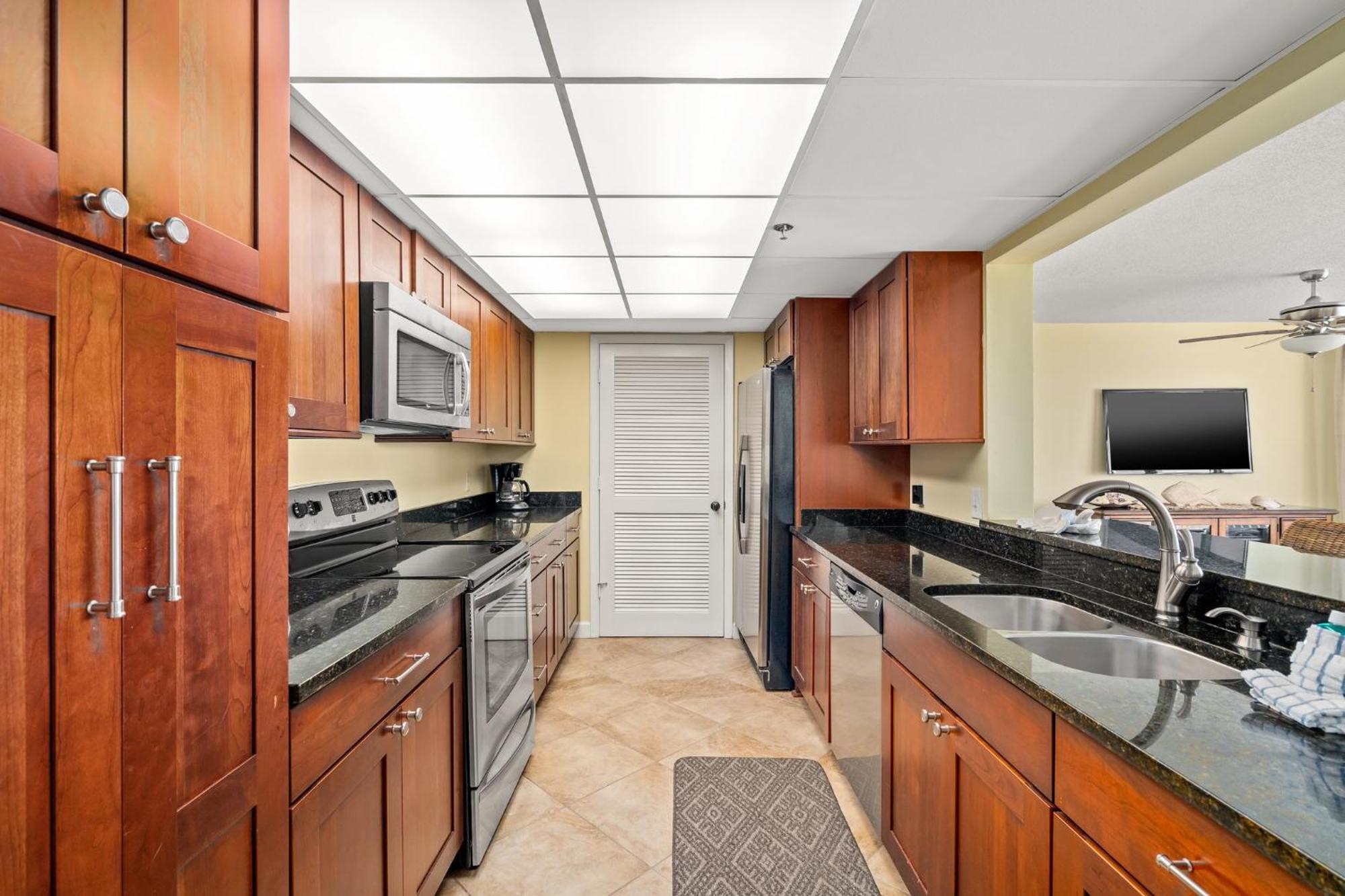 Beautiful Long Unit 1-1206! Two Gulf Masters! Holiday home Panama City Beach