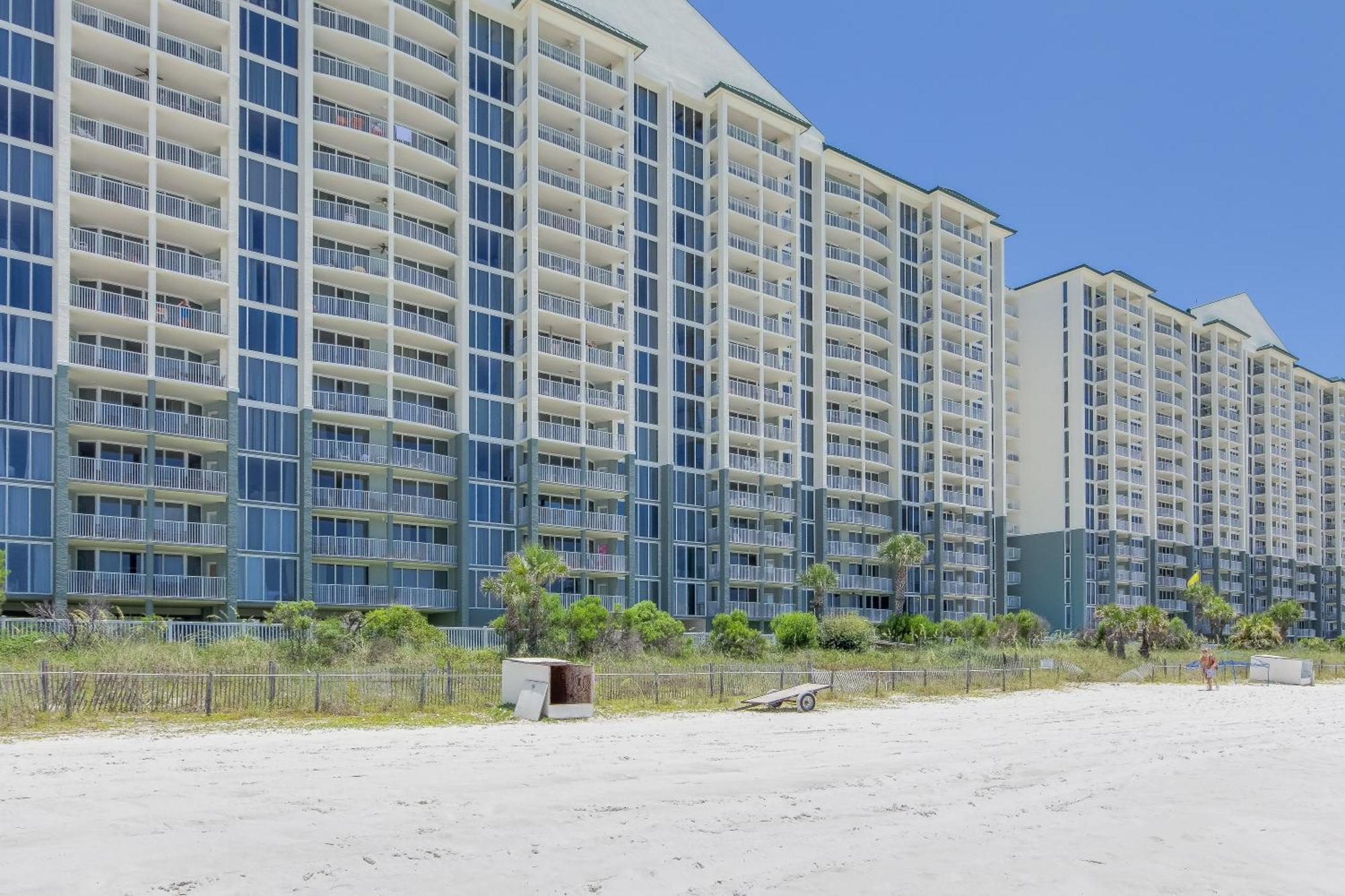 Beautiful Long Unit 1-1206! Two Gulf Masters! Holiday home *