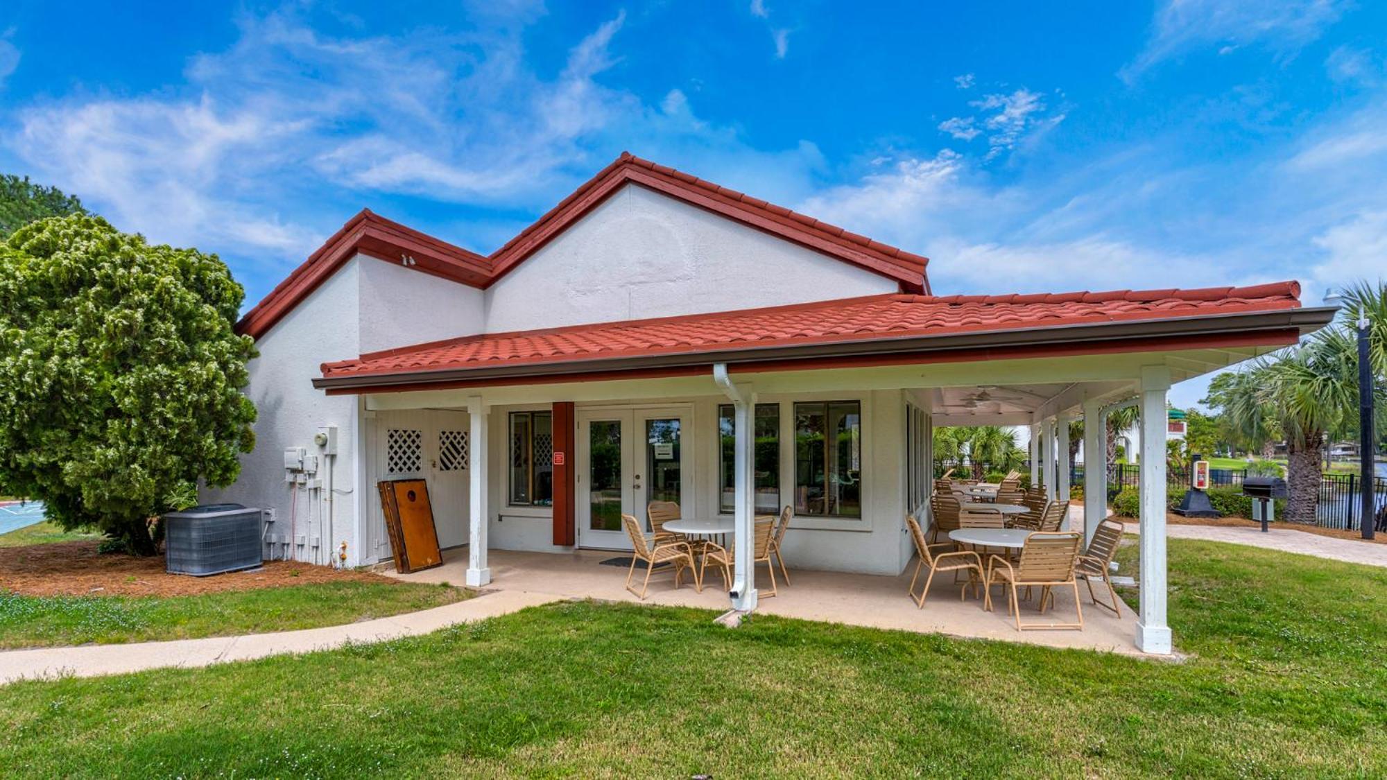 The At St Thomas 1210b - Perfect Affordable Getaway