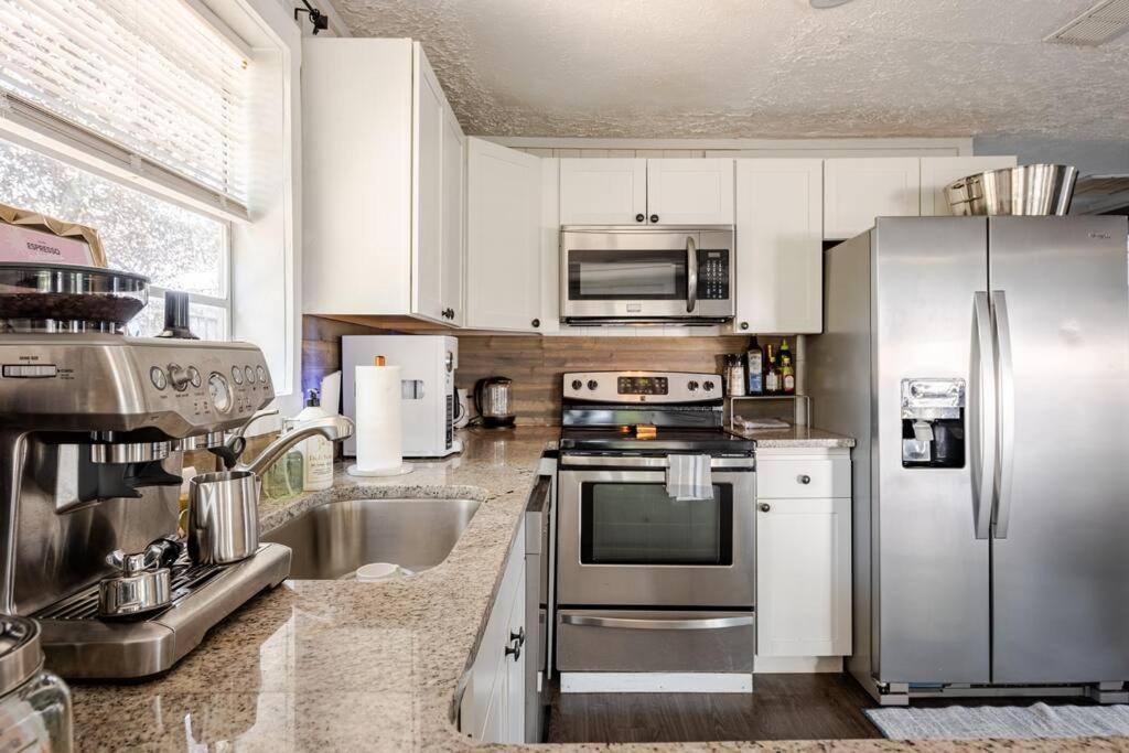 Fun-filled With Pool, Near Beach, Pets Welcome! * Panama City Beach
