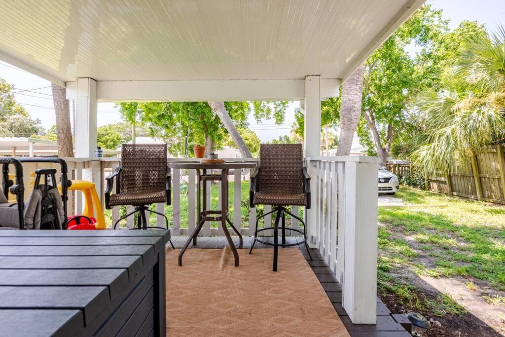 Fun-filled With Pool, Near Beach, Pets Welcome! *