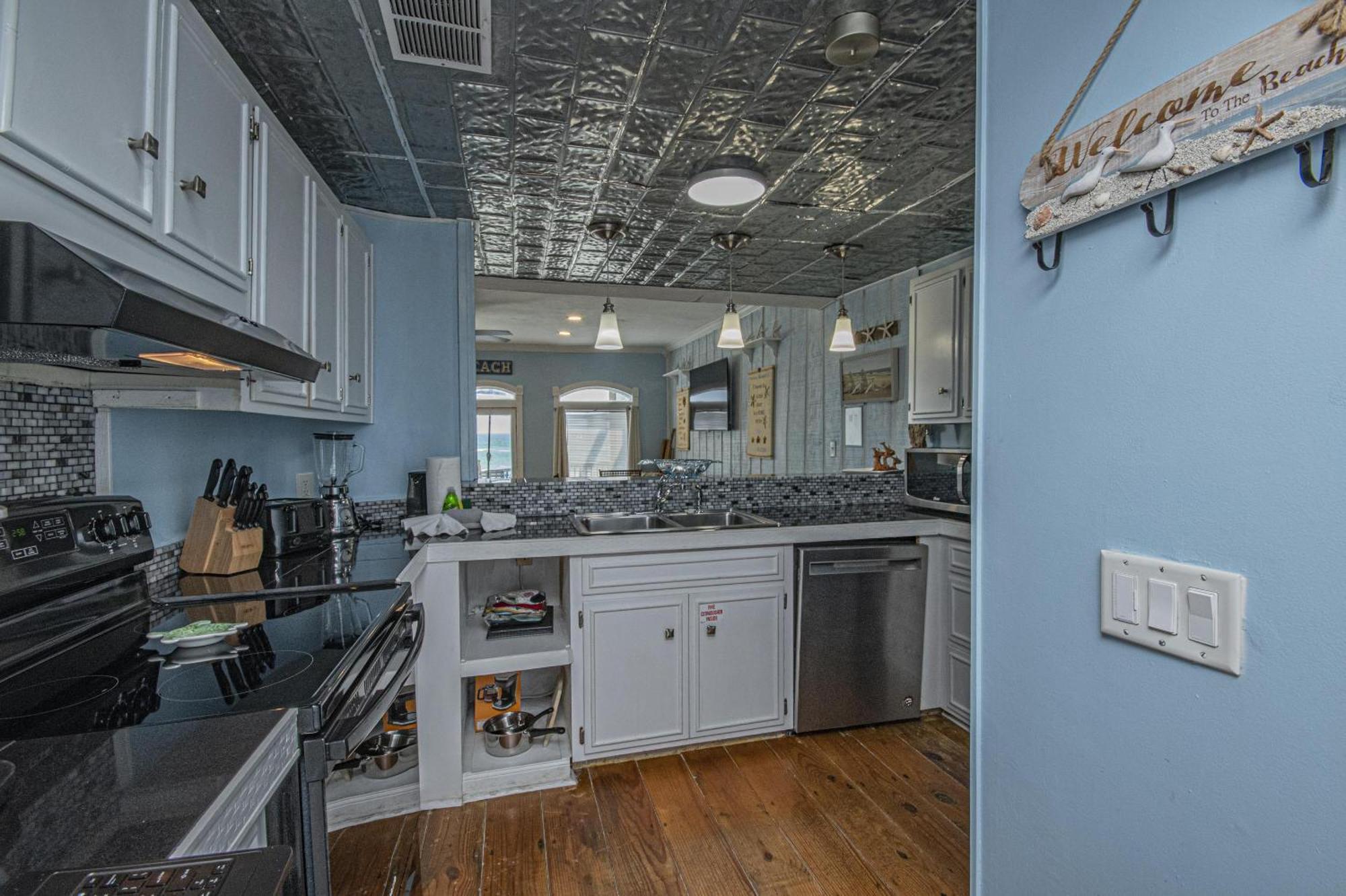 Dolphins Point - West End - Sleeps 12! * Panama City Beach