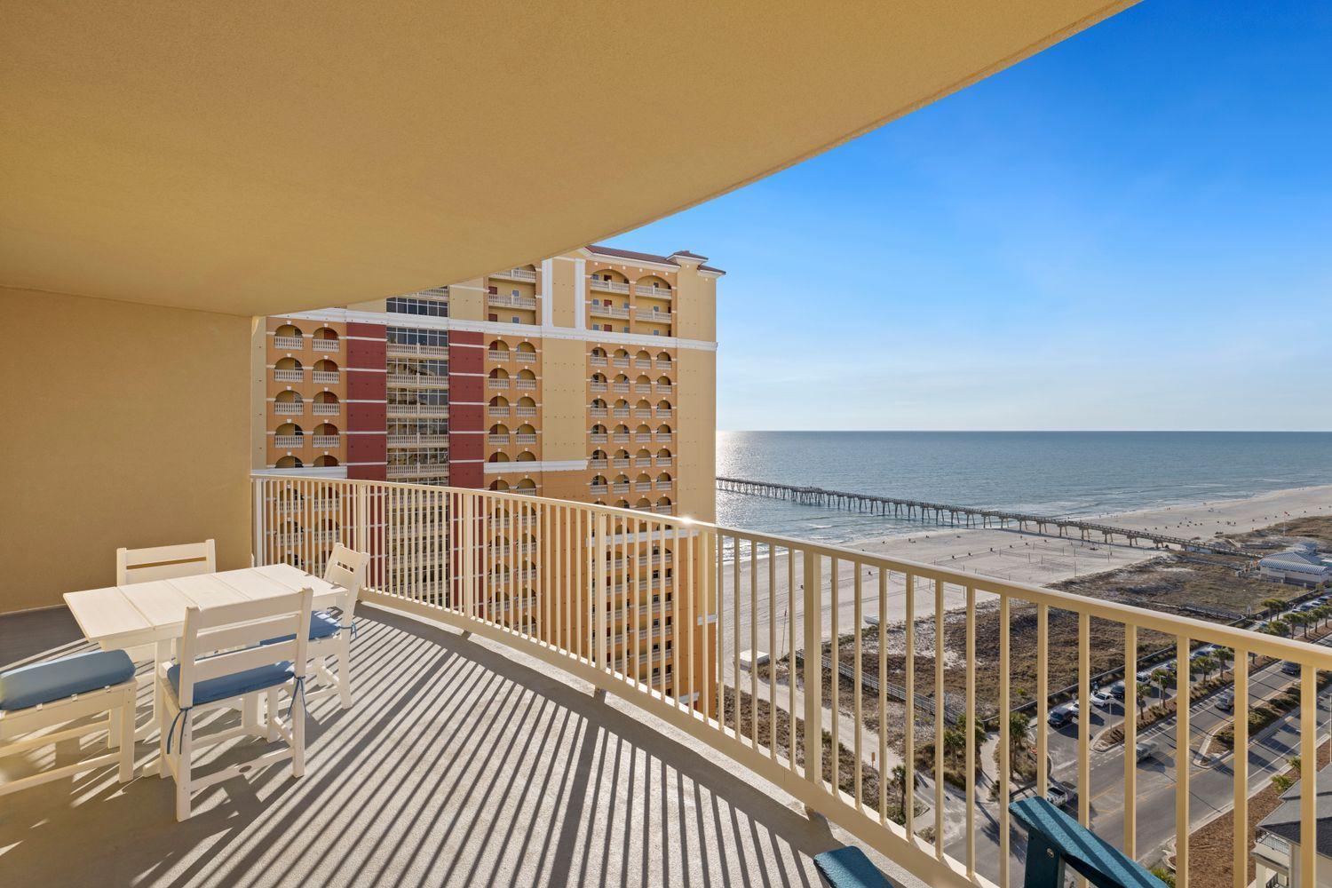 Calypso 3-1702 Apartment