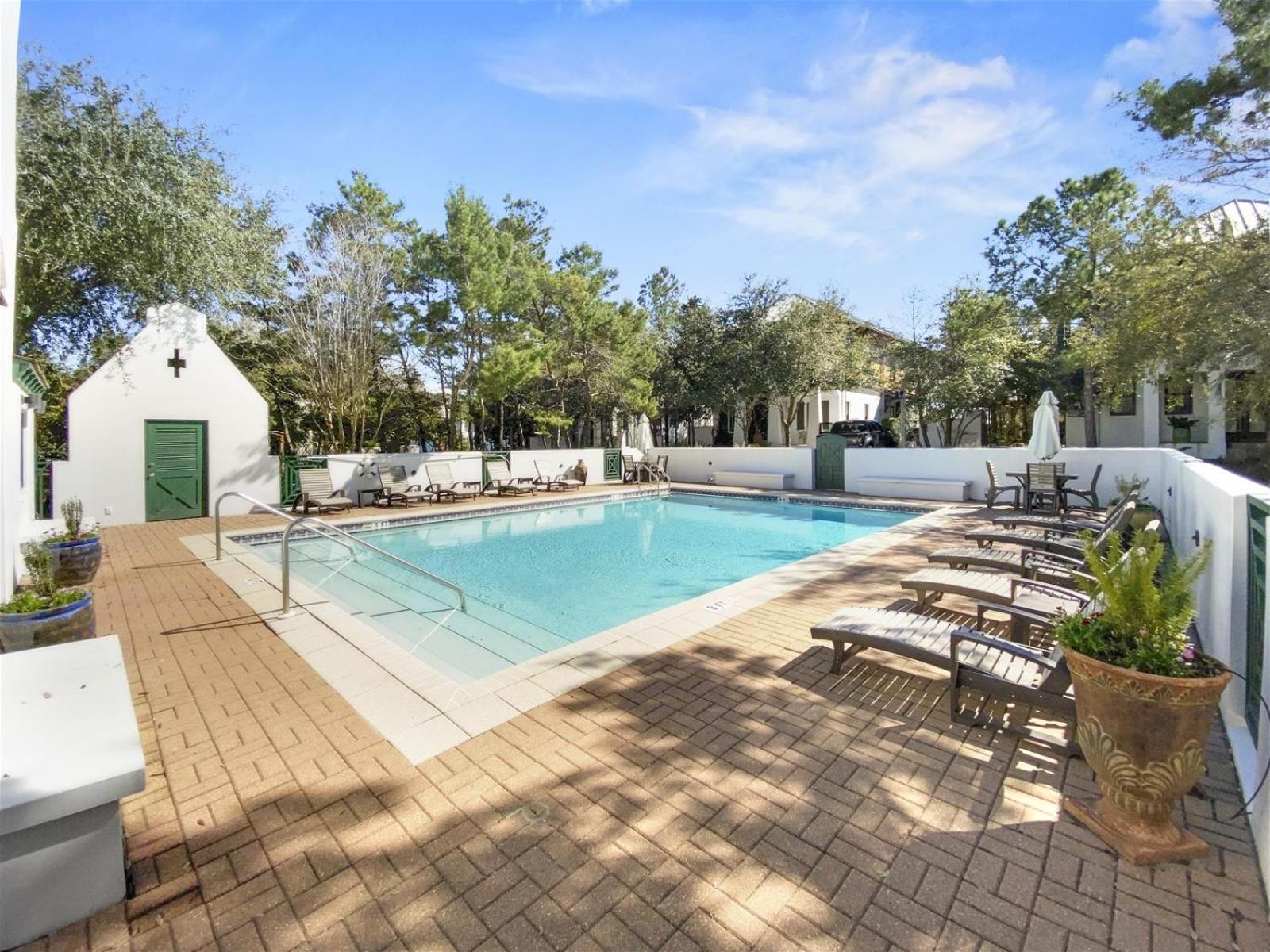 70 Pinecrest *