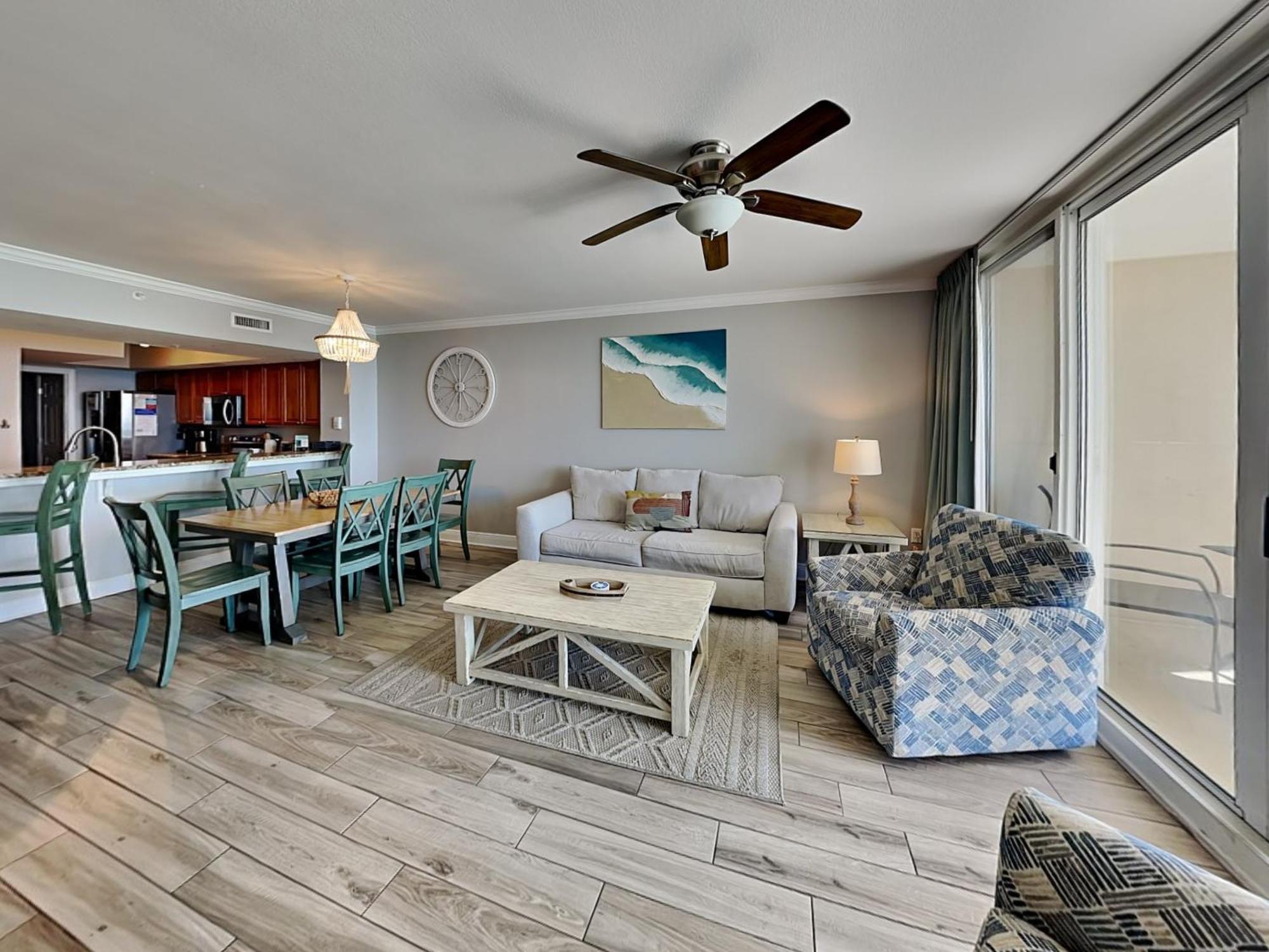 Emerald 830 Apartment