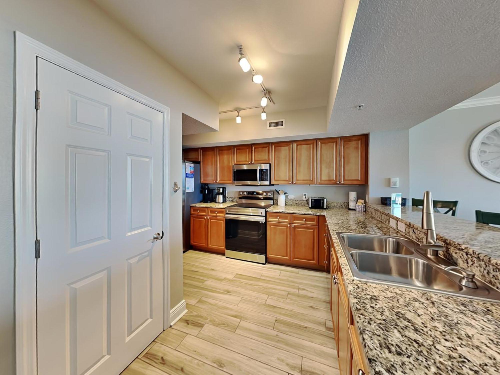 Emerald 830 Apartment Panama City Beach