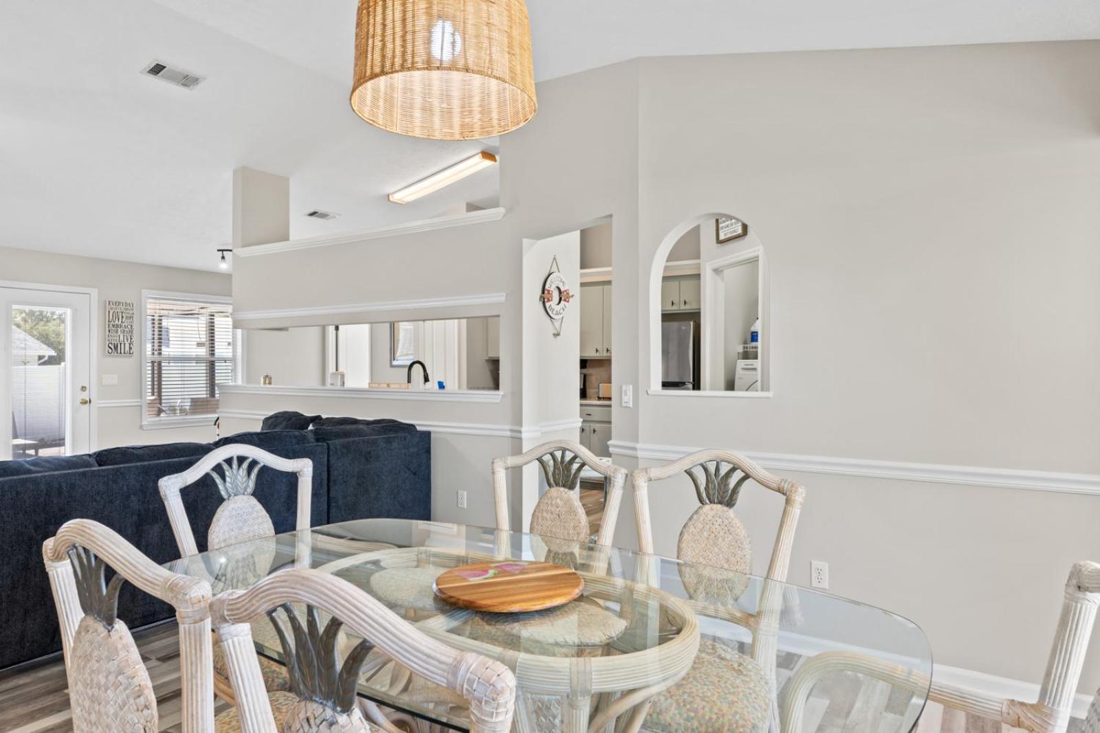 Sunshine Court *