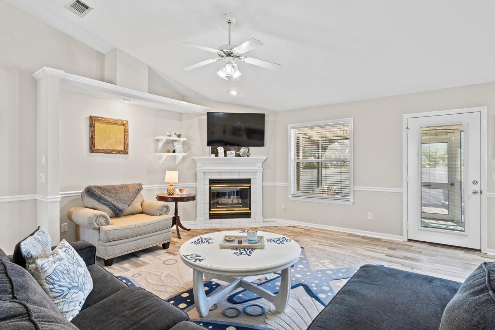 Sunshine Court *