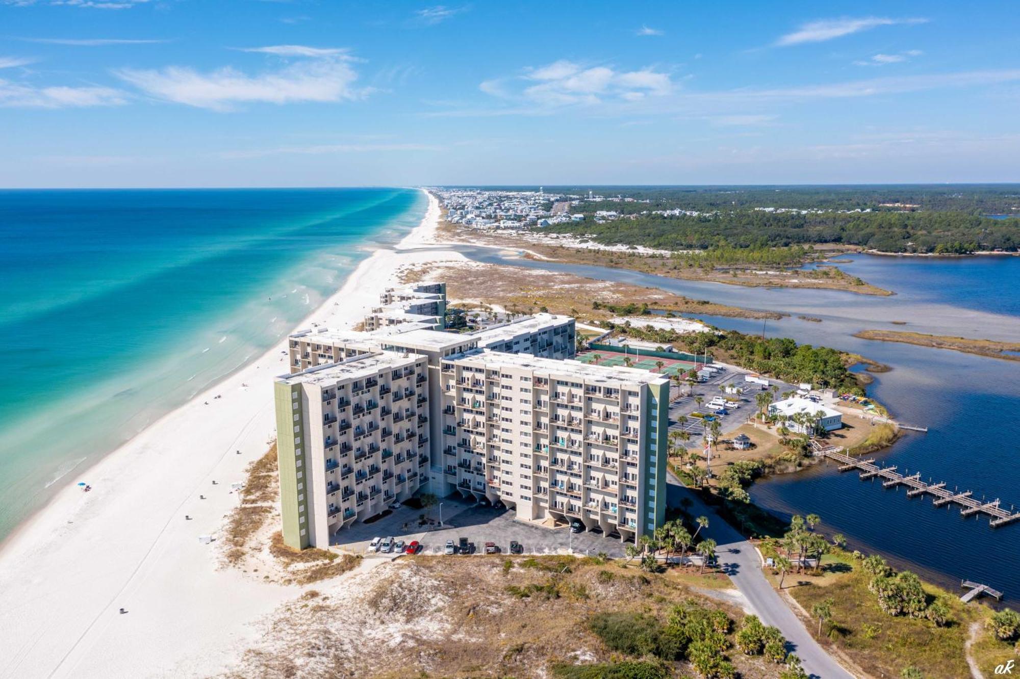 Holiday home Sandy Bottoms Ppc3 - 401! Gulf Front Views! Panama City Beach