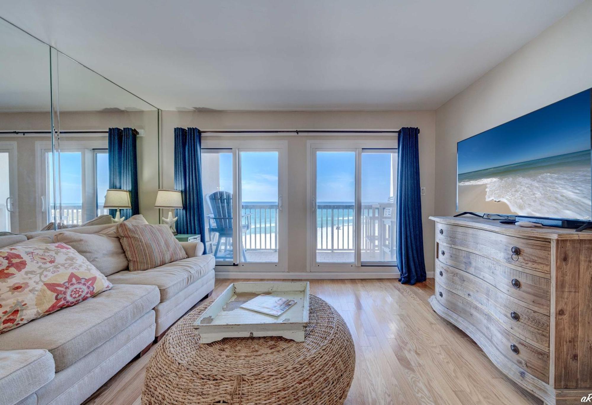 Sandy Bottoms Ppc3 - 401! Gulf Front Views! Holiday home *