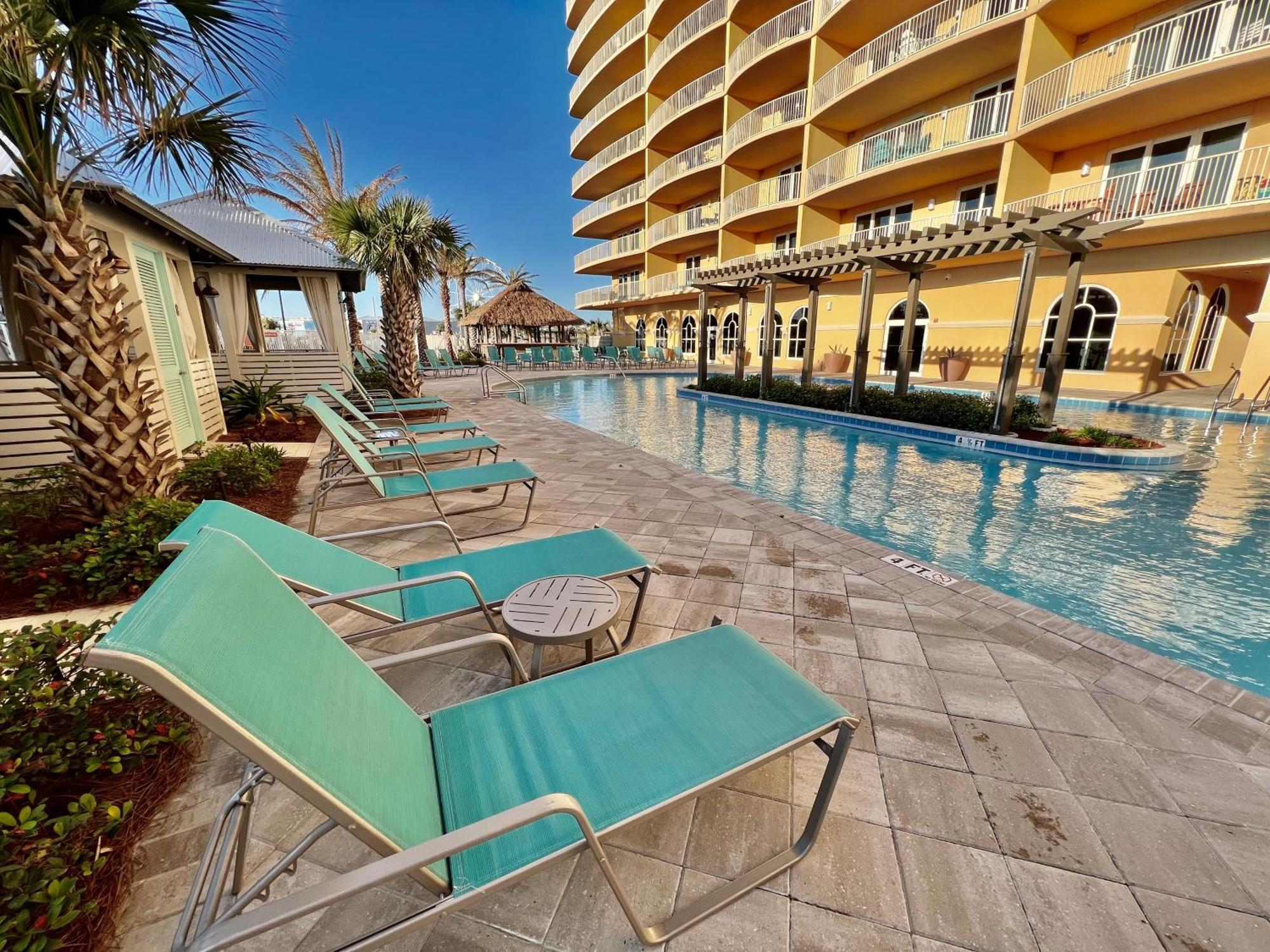 New Calypso Corner Unit Sleeps 8! By Dolce Getaways Pcb
