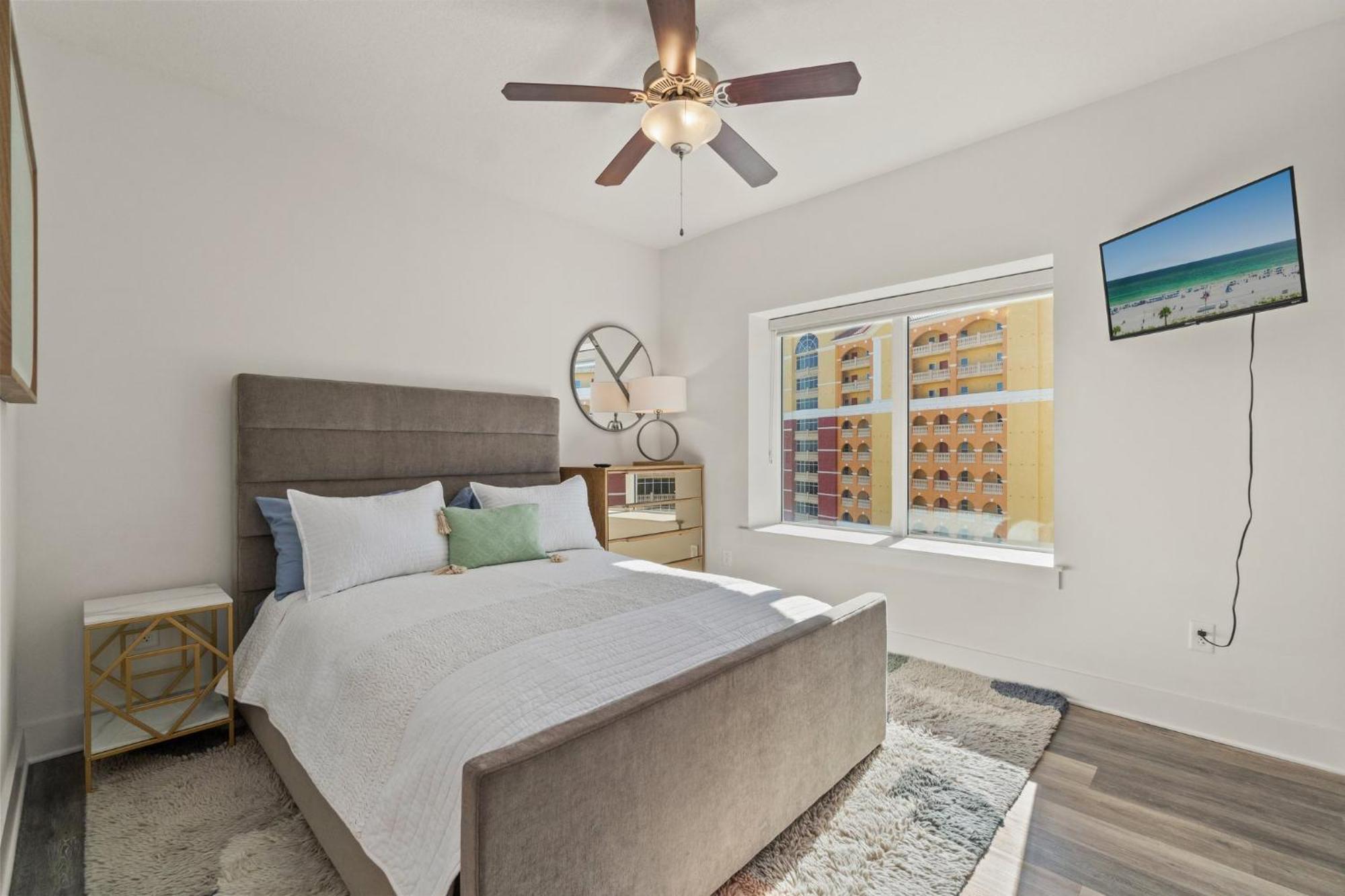 New Calypso Corner Unit Sleeps 8! By Dolce Getaways Pcb Panama City Beach