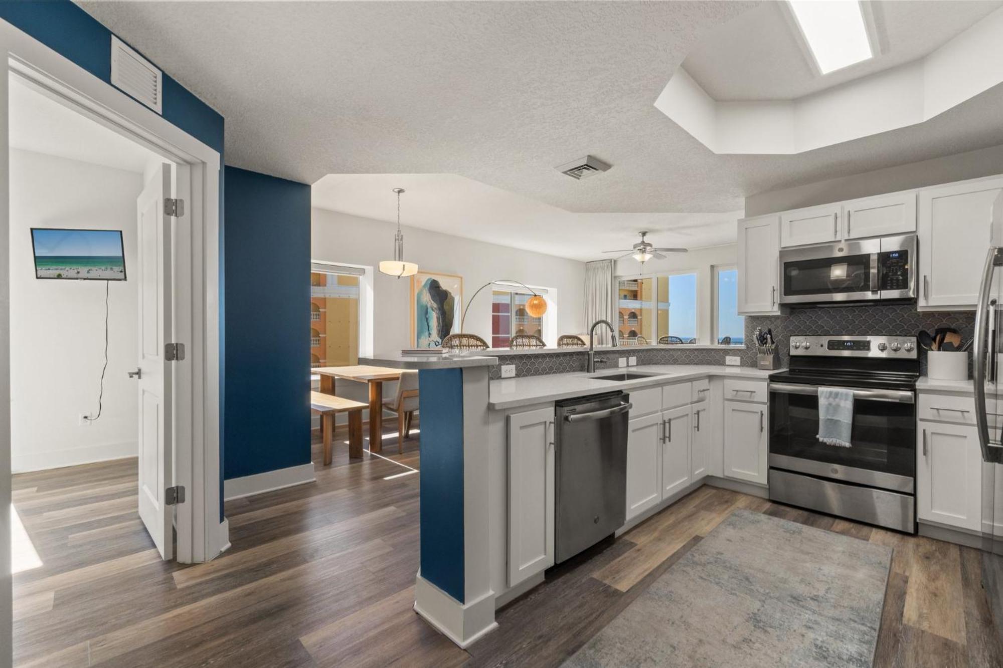 New Calypso Corner Unit Sleeps 8! By Dolce Getaways Pcb *