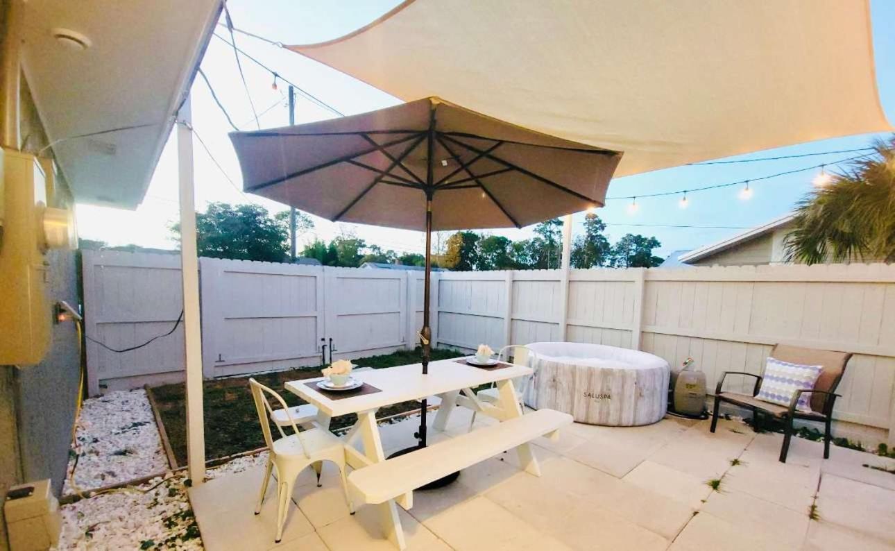 Stunning 4bd Jacuzzi - 4 Min To Panama Holiday home *