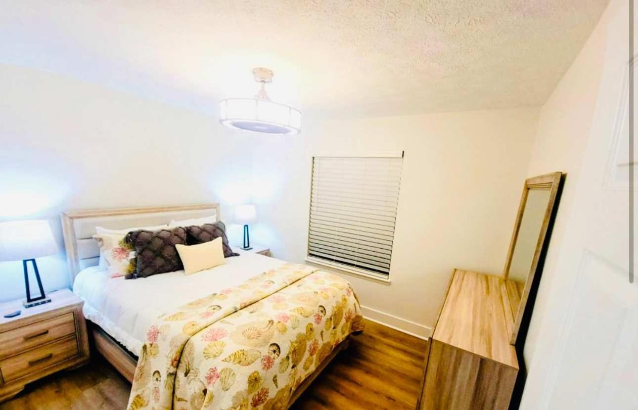 Holiday home Stunning 4bd Jacuzzi - 4 Min To Panama Panama City Beach