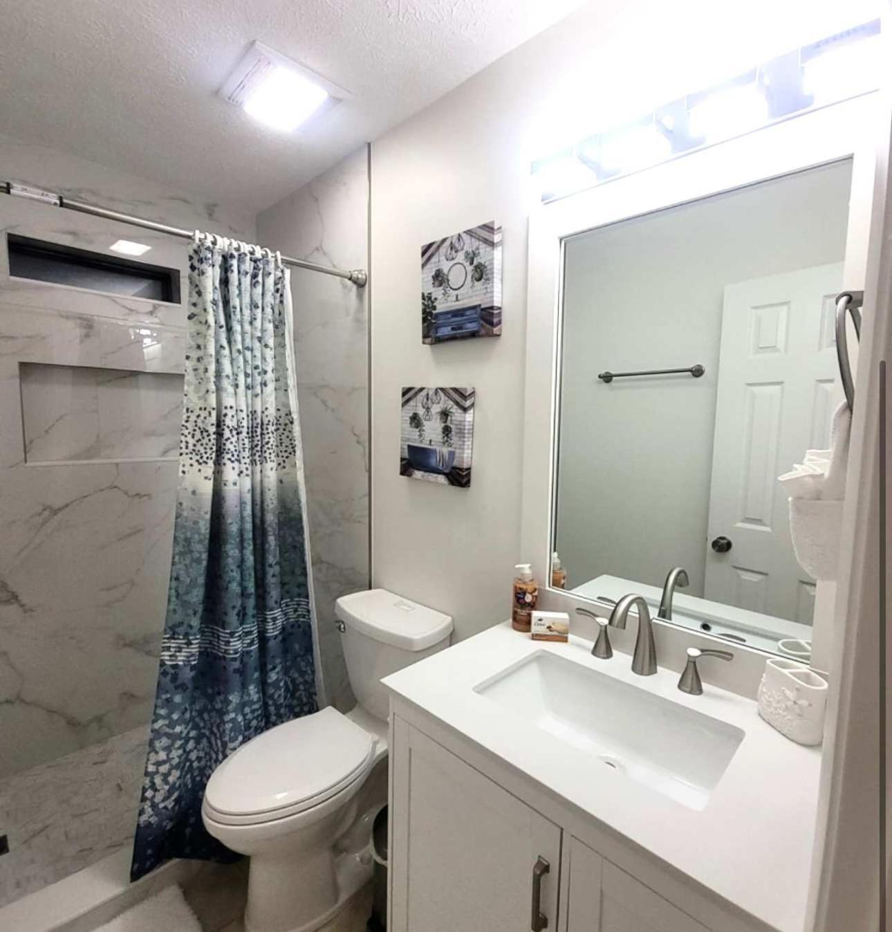 Stunning 4bd Jacuzzi - 4 Min To Panama *