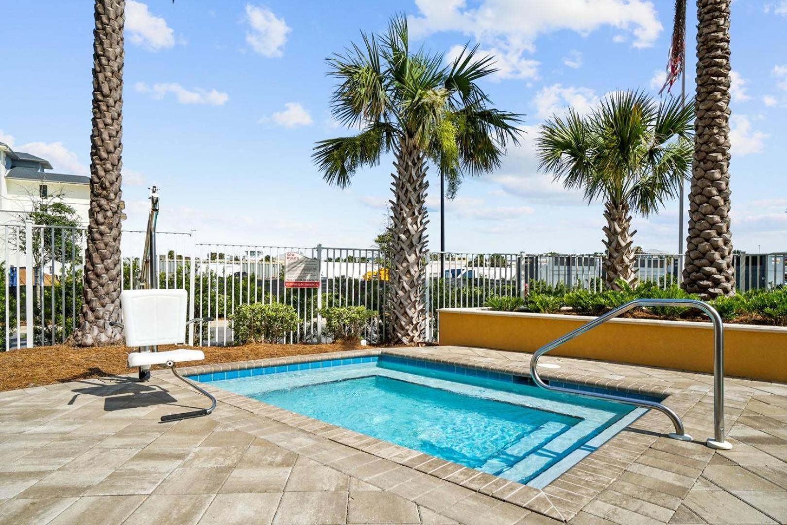 Turtle Cove Calypso 3-508, View, Hot Tub, Heated Pool Apartment