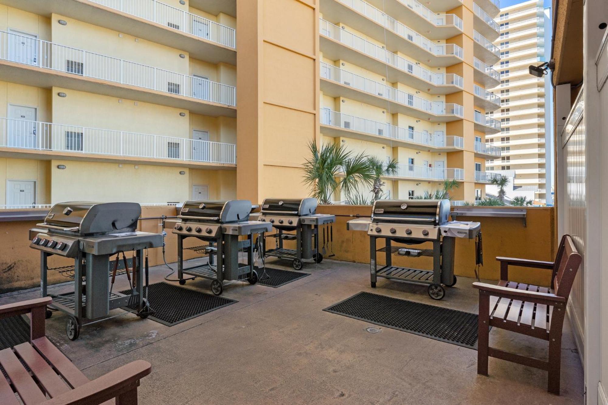Apartment Treasure Island 2101 *