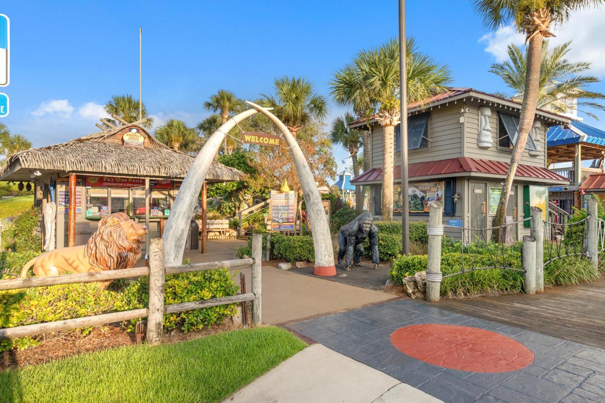 Holiday home Luxurious Ocean - Gulf Front Paradise With Views! *