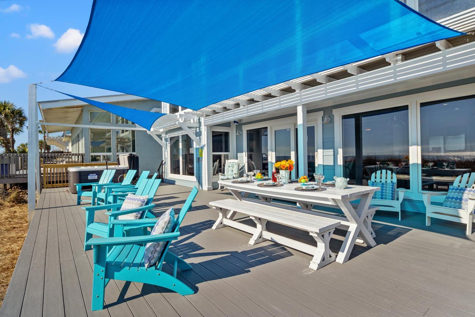 Luxury Gulf Front Property! Directly On The Beach! Sleeps 15! Panama City Beach