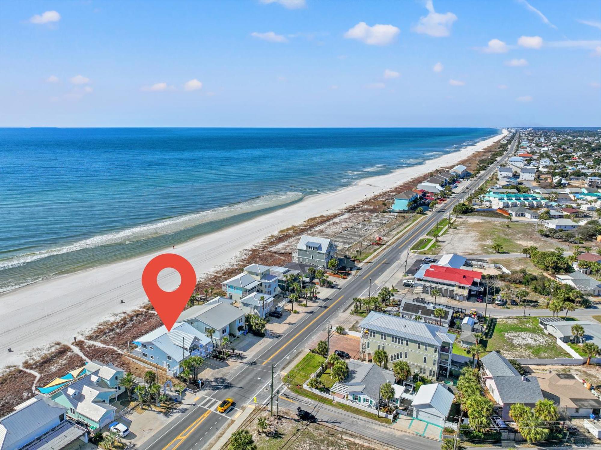 Luxury Gulf Front Property! Directly On The Beach! Sleeps 15!