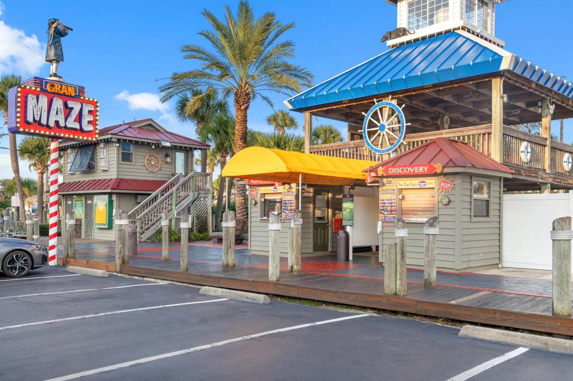 Luxurious Ocean - Gulf Front Paradise With Views! Panama City Beach
