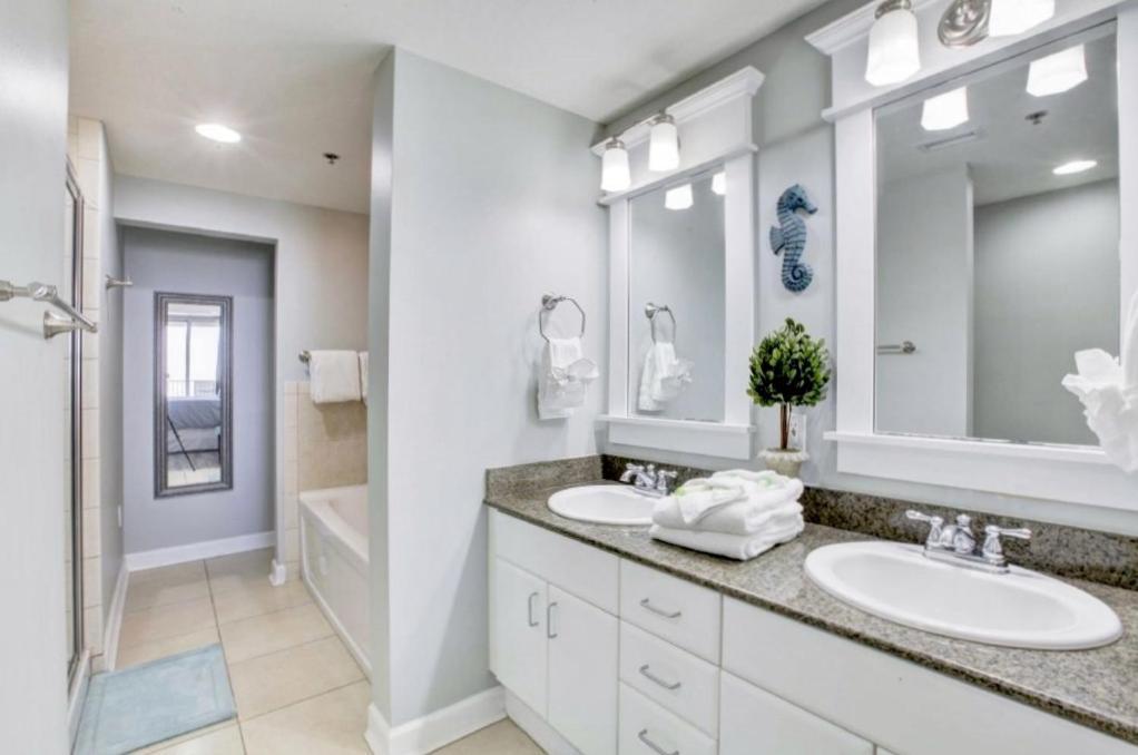 Grand Panama Apartment *