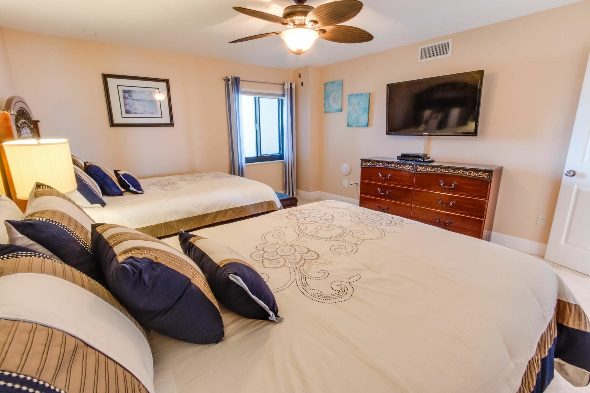 Watercrest 1102 Hotel