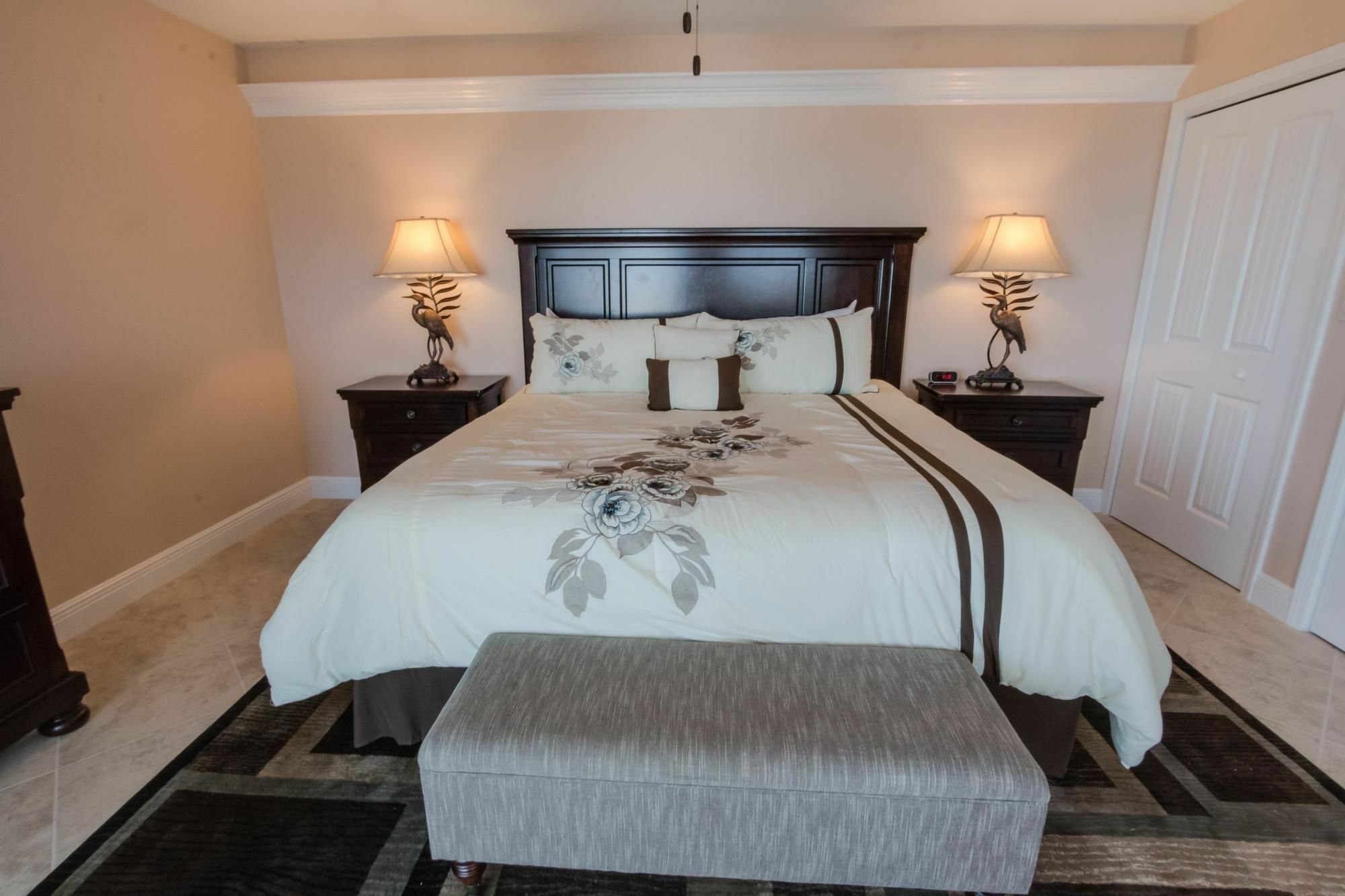 Hotel Watercrest 1102