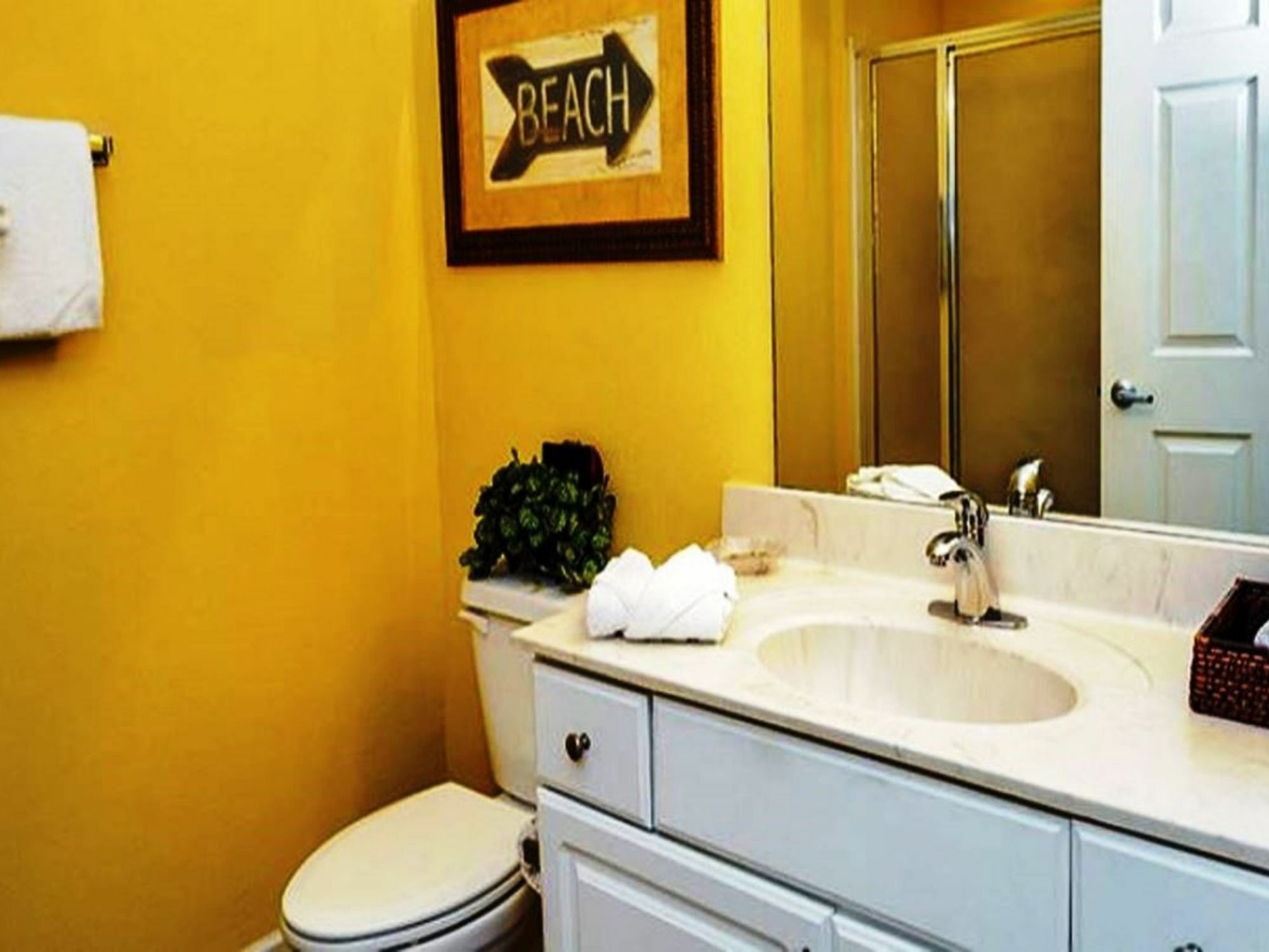Tidewater 313 213334 By Redawning Hotel