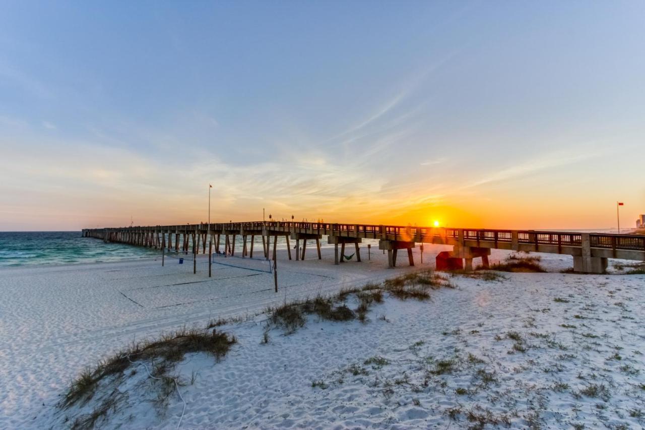 Boardwalk Beach 1007 *
